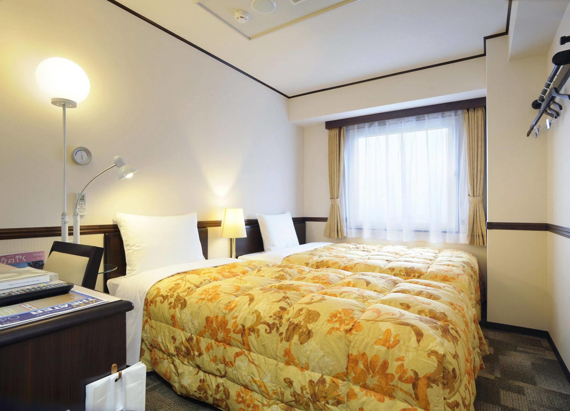 Toyoko Inn Morioka Ekimae Esterno foto