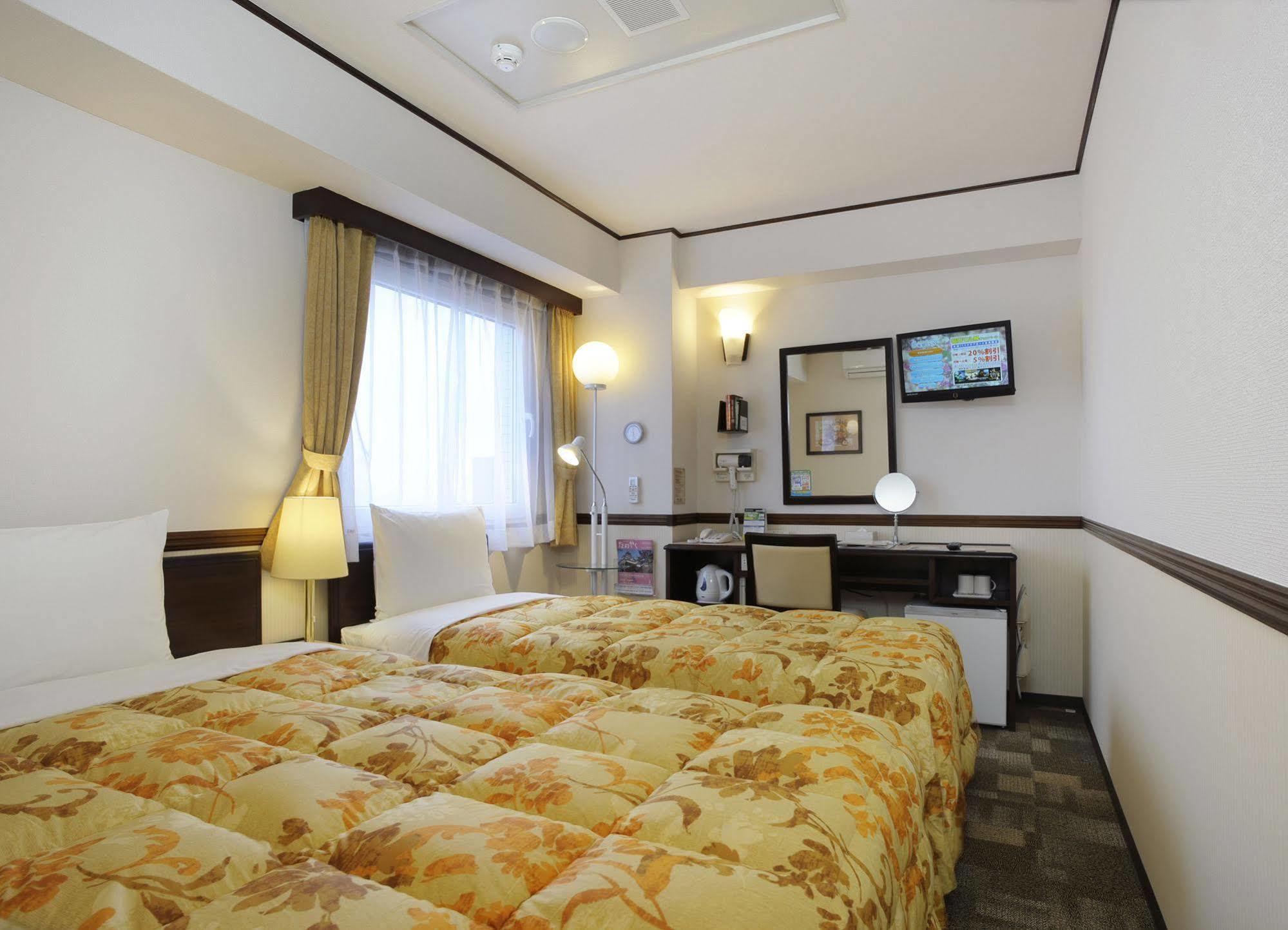 Toyoko Inn Morioka Ekimae Esterno foto