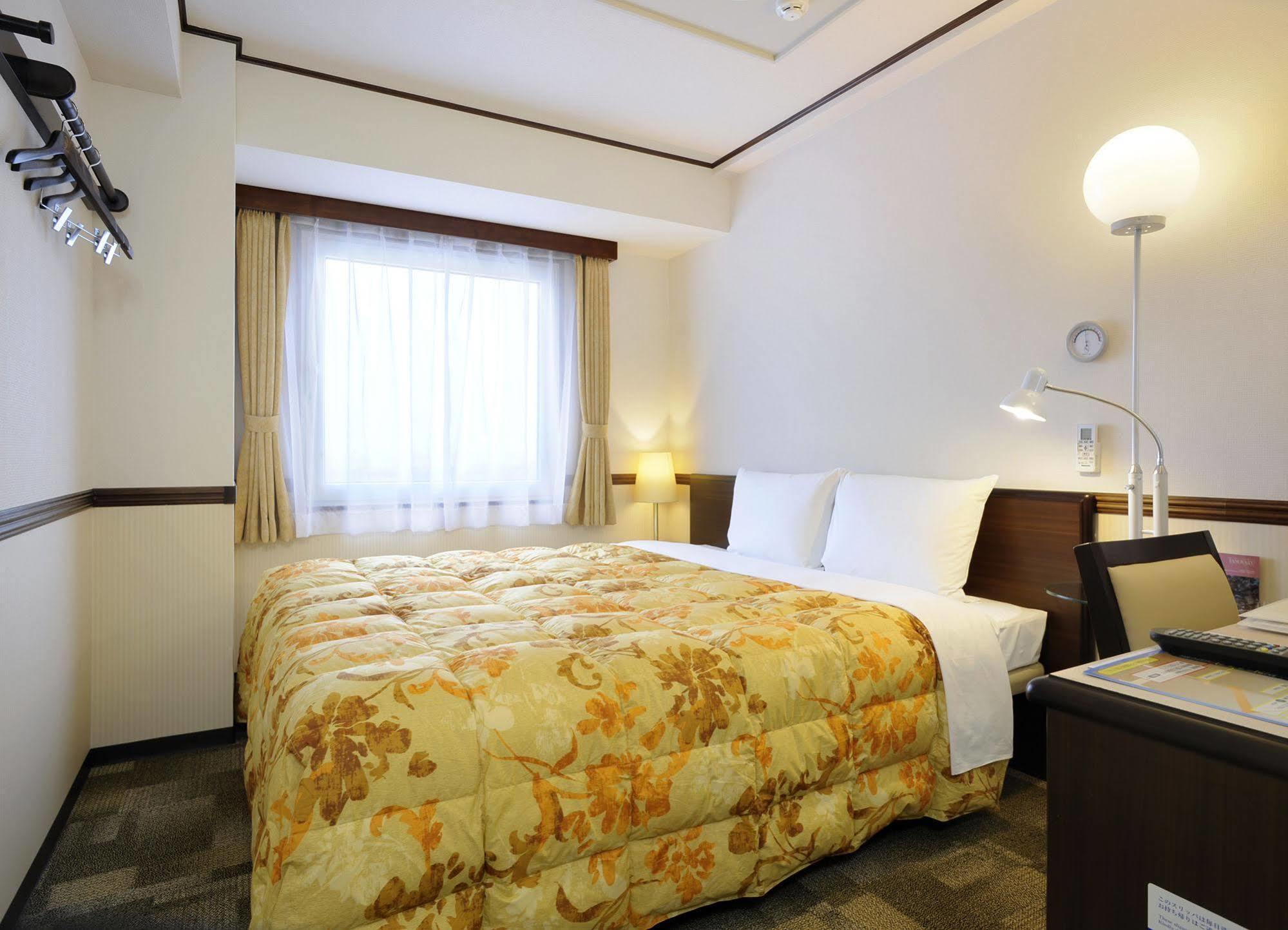 Toyoko Inn Morioka Ekimae Esterno foto