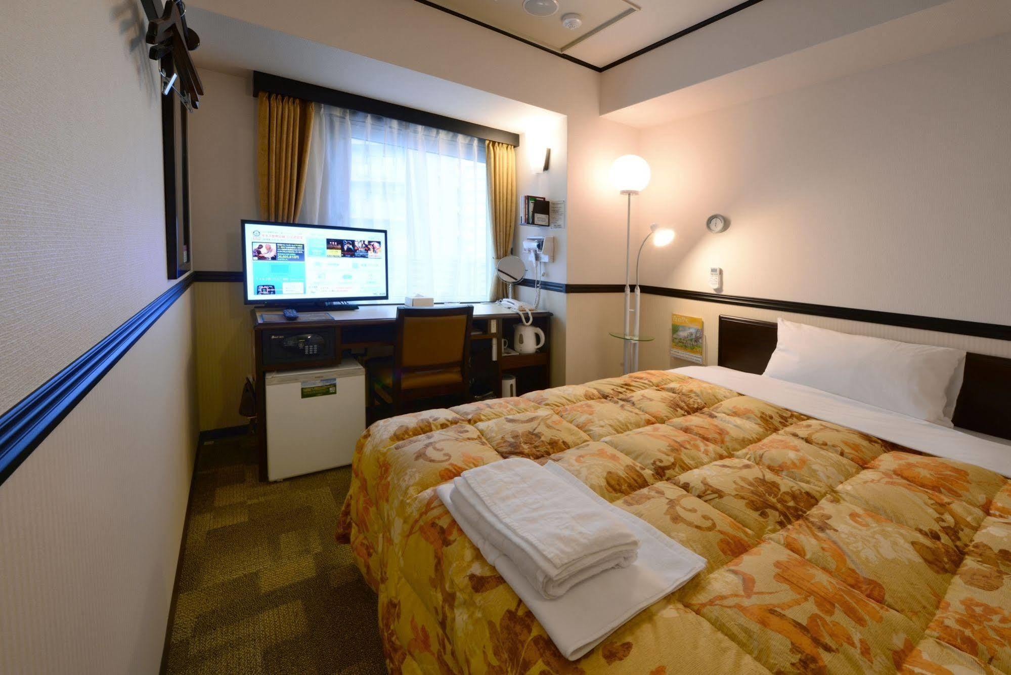 Toyoko Inn Morioka Ekimae Esterno foto