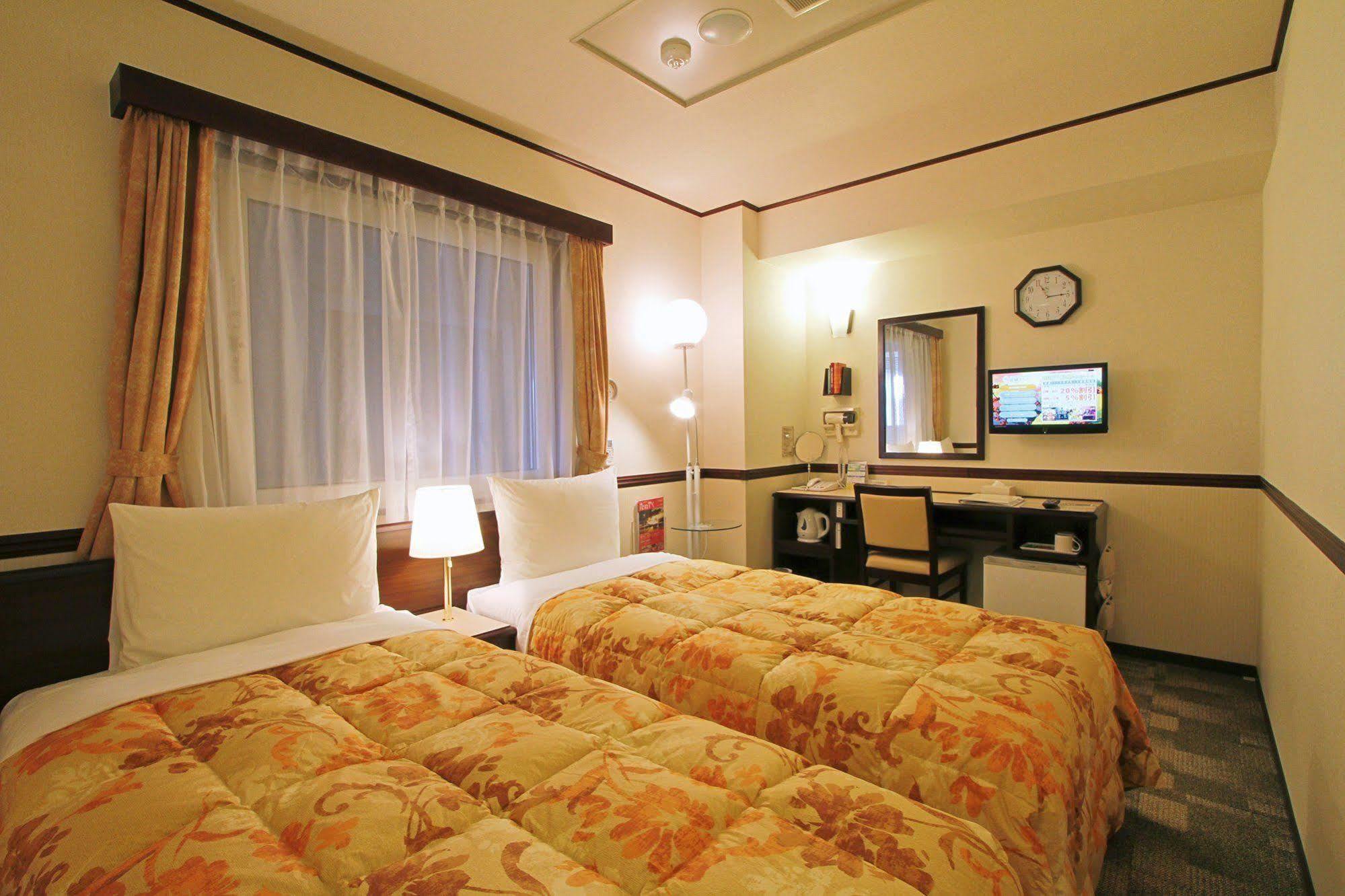 Toyoko Inn Morioka Ekimae Esterno foto